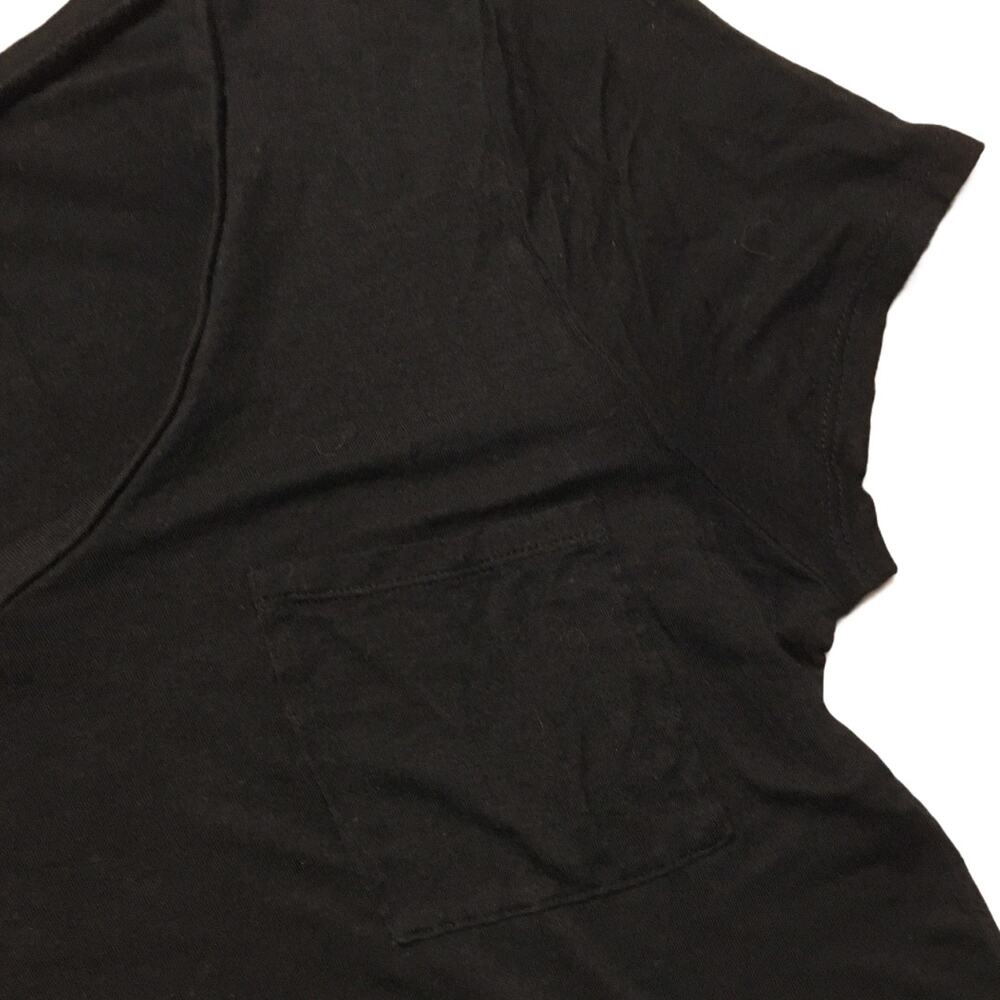 Active Basic T-Shirt V-Neck Short Sleeve Pocket Tee Women's Small/Medium Black - Picture 7 of 9